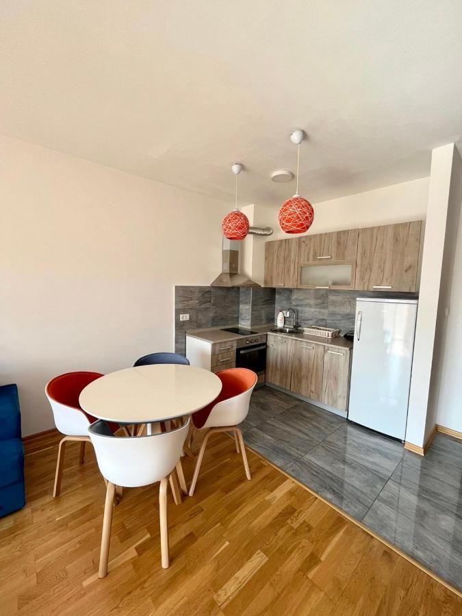 Z Apartment Podgorica Zewnętrze zdjęcie